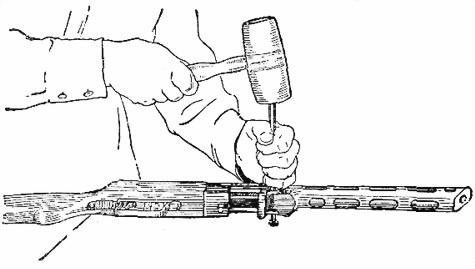 Рис. 37. Как выбить разрезную чеку